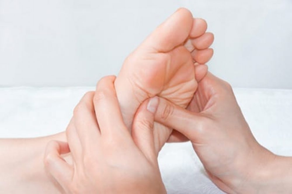 diVINE_SPA_Best_Foot_Forward_Reflexology-1000×666